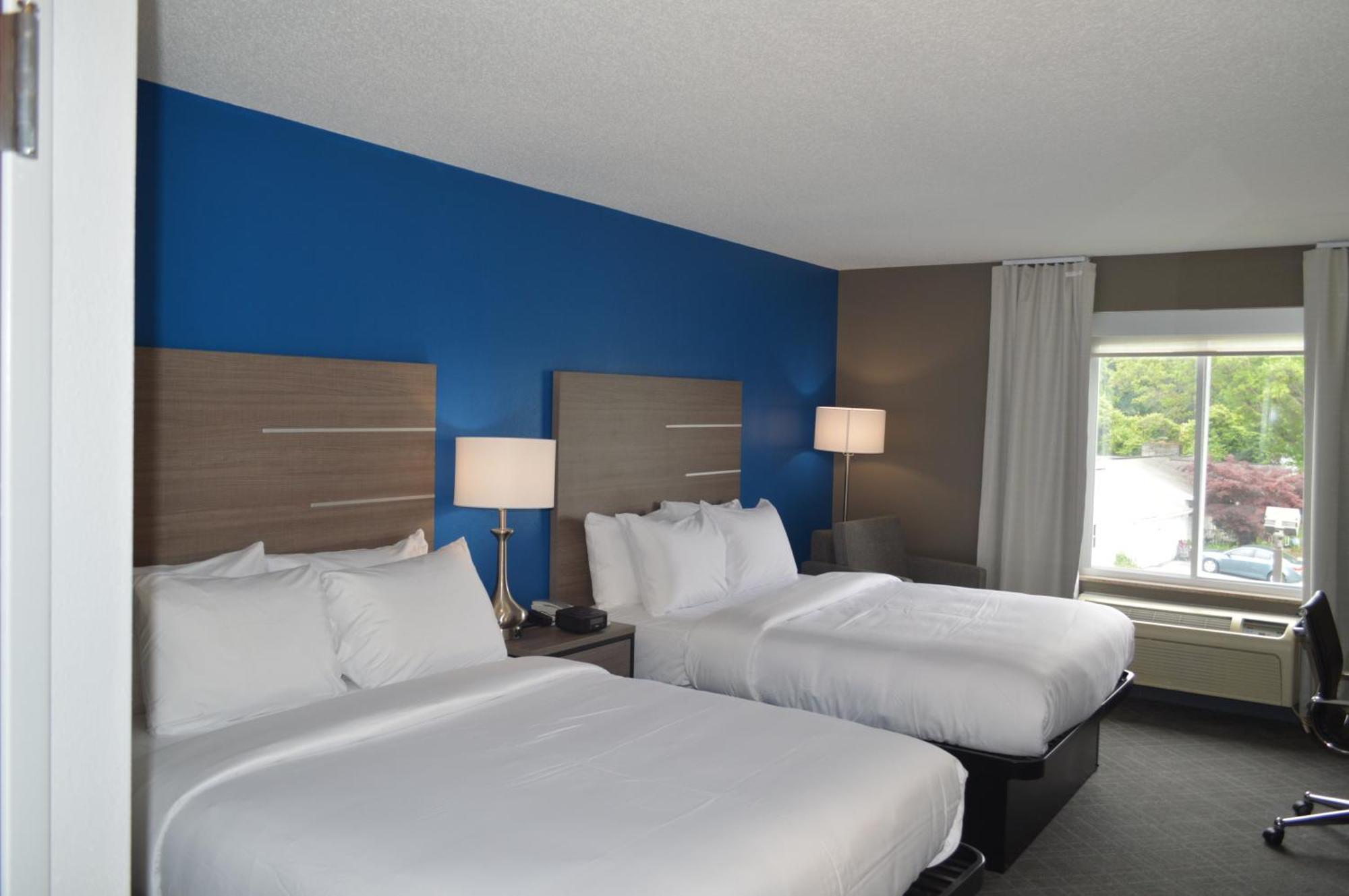 Comfort Inn & Suites Harrisburg-Hershey North Buitenkant foto