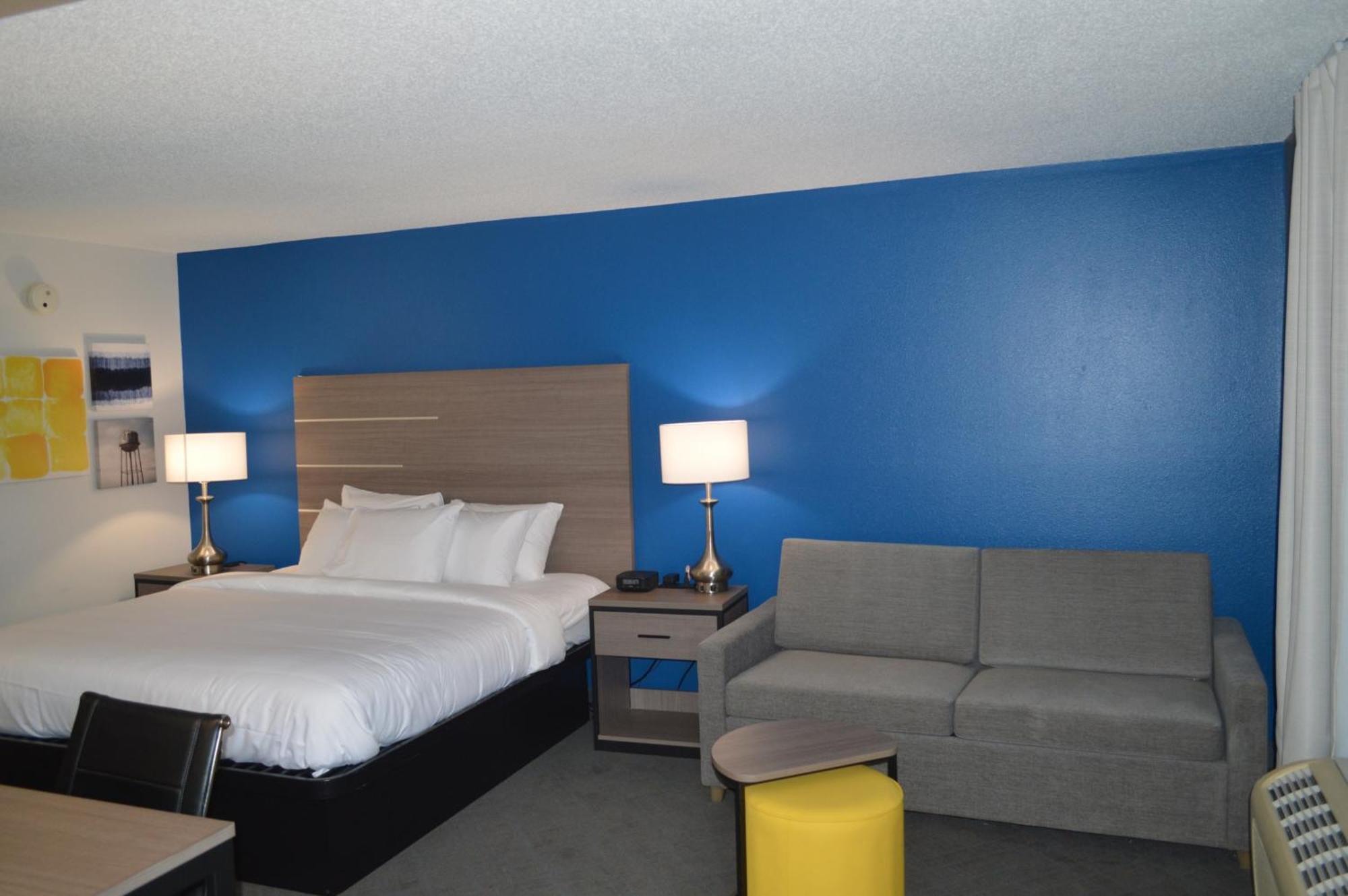 Comfort Inn & Suites Harrisburg-Hershey North Buitenkant foto