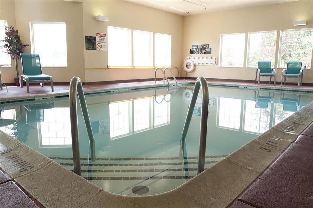 Comfort Inn & Suites Harrisburg-Hershey North Buitenkant foto