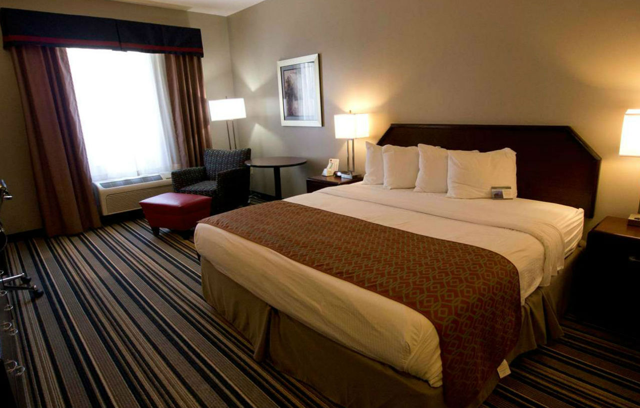 Comfort Inn & Suites Harrisburg-Hershey North Buitenkant foto